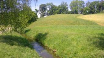 Bed And Breakfast 24