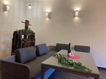 Pr�zdninov� D?m Na P�lav?