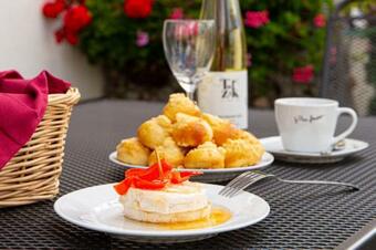 Hostal Penzion U Sva?o?a