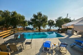 Deja Blue Beach House