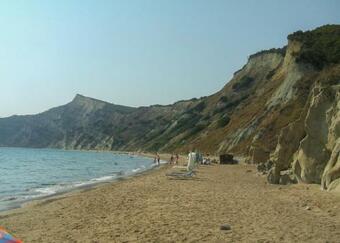 Oliveland Apartments