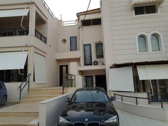 Christi Apartments B