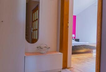 5 Bedroom House For Relaxing