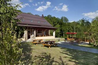 Lodge Pod B?esteckou Skalou