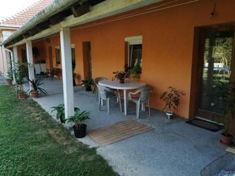 F�gefa Vend�gh�z