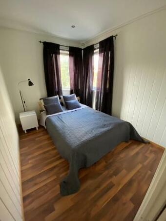 Apartamento Nydelig Selveierleilighet Med Gratis Parkering