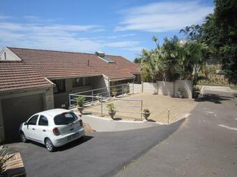 Apartamento See Rus Self Catering Unit In Westbrook Kzn Private Neat And Cosy