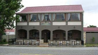 Bed & Breakfast Bougain Villa Guesthouse