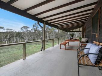 The Burrows Of Penrose