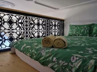 The Atrium - A Stylish Home With Up To 6 Bedrooms