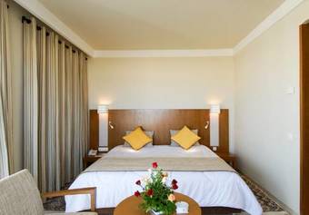 Hotel Vincci Helios Beach