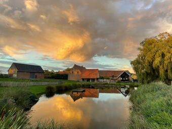 Hostal G�te De L'�tang