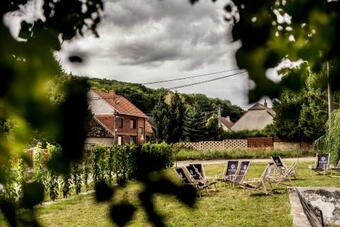 Albergue Turistick� Ubytovna Vina?stv� Zd N?m?i?ky