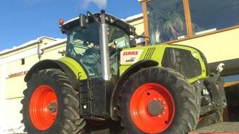 Stanov�n� Na Farm?, M�sto Pro V�? Stan ?i Karavan-dv? Noci