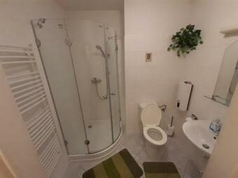 R??i?ka Apartm�n Ramzov�