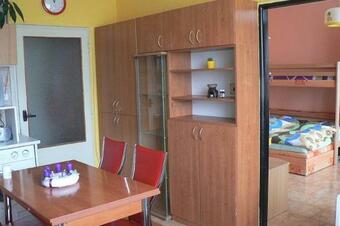 Apartamento Bytov� Jednotka S 1+1 S Parkov�n�m P?ed Domem