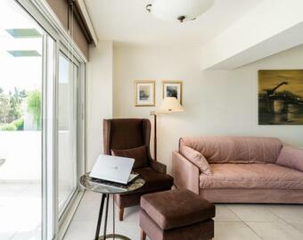 Villa Apollo Complex 1