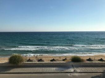 Apartamento Cozy Seafront Loft On Lovely Sand-beach