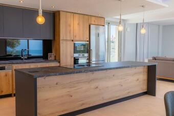 Villa Prokimea By Mediterraneanvillas