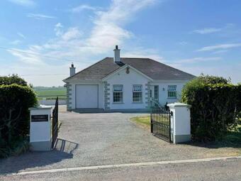 Sliabh Radharc Mountain View, Near Fethard On Sea, County Wexford - Sleeps 5