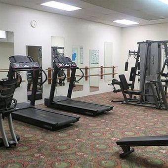 Hotel Voyageur Inn And Conference Center