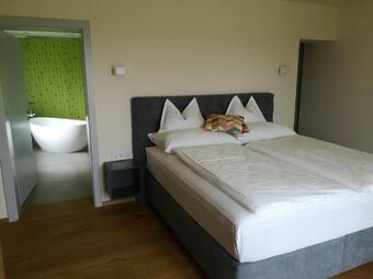 Apartamento Modersnhof - Exklusive Ferienwohnung