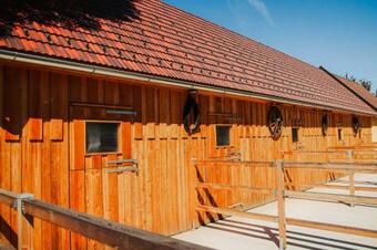 Bed & Breakfast Amd Chalet