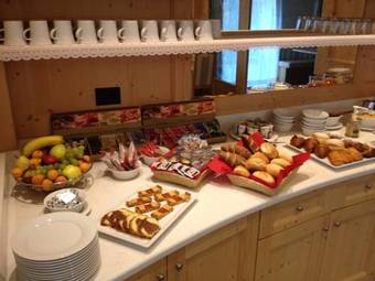 Hotel Garn� Paradisi