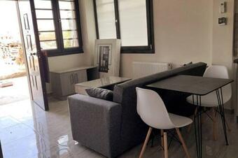 Apartamento Thermi Home 5