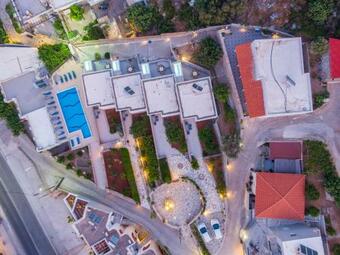 Apartamento Istron Mirabella Villas