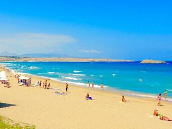 Villa Karteros With Private Swimming Pool