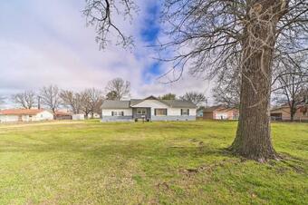 Lake Eufaula Home With Fire Pit, Near Main St!