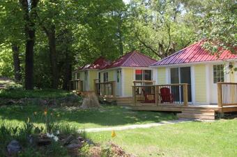 Posada More Time In Muskoka