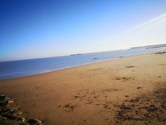 Lovely 2-bed Apartment In Walton On The Naze