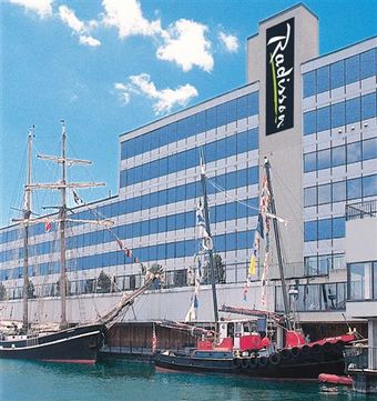 Radisson Hotel Kingston Harbourfront - Deluxe