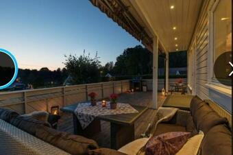 Apartamento A Charming House With Jacuzzi Among Lakes And Fjords