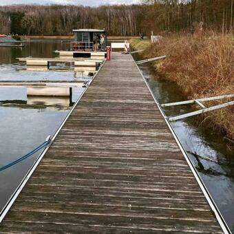 The Floating Cottage Close From Brussels