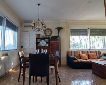 Villa Charming House With Private Tennis Court And Pool