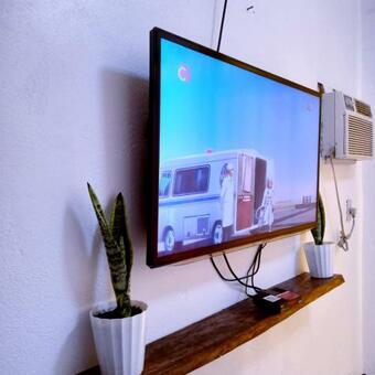 Bed & Breakfast Baywalk Suites Batangas