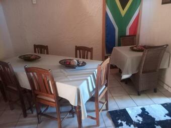 Bed & Breakfast Kgatholoha Guest House