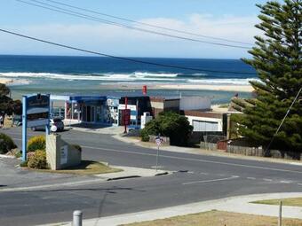 Bordaga Holiday Units - Scamander Living!