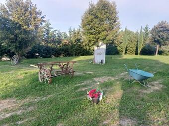 Hostal Rustic Inn Famigliare