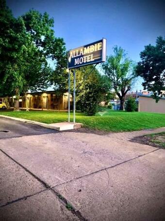 Hotel Allambie Motel