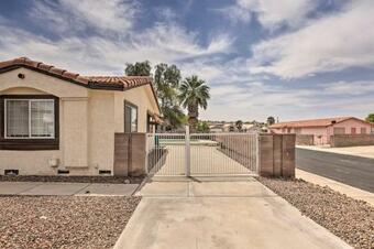 Peaceful Bullhead City Home With Patio And Pool!