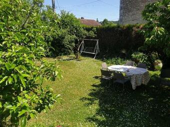 Apartamento Bel Appartement Type Loft R�nov� Pour 2 Personnes Avec Jardin � Augy