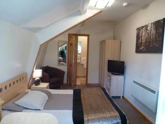 Hostal Woodland Lodge