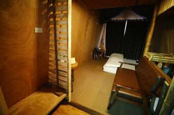 Hotel Kh�ng Gian V?n H�a Tr� Su?i Gi�ng