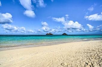 Apartamento Airy Top-floor Suite - 1 Block From Lanikai Beach!