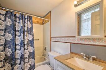 Idyllic Pahoa Paradise Hike, Swim And Explore!