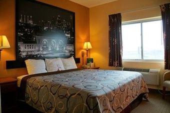 Hotel Super 8 Topeka At Forbes Landing